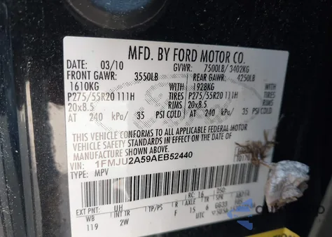 2010 Ford Expedition Limited z USA, uszkodzony, nr VIN 1FMJU2A59AEB52440